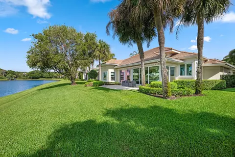 Exterior - 200 Birkdale Ln, Jupiter, FL 33458 photo 8 of 8