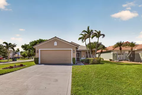 628 Stanford Ln, Port Saint Lucie, FL 34983