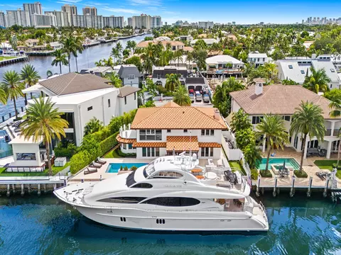 3091 NE 42nd St, Fort Lauderdale, FL 33308