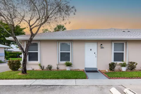 389 Bennington Ln #A, Lake Worth, FL 33467
