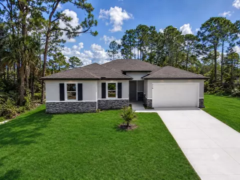 210 Sarah Rd SW, Palm Bay, FL 32908