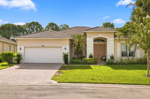 718 SW Myakka Riv, Port St Lucie, FL 34986