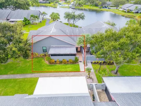 4054 NW Cinnamon Tree Cir, Jensen Beach, FL 34957