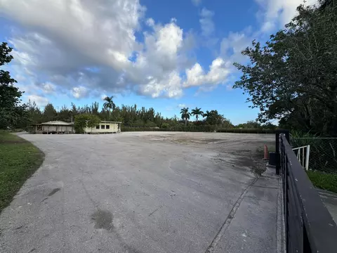 5345 SW 210th Ter, Southwest Ranches, FL 33332