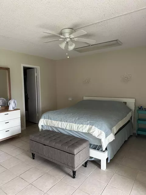 Bedroom - 1090 Cornwall E, Boca Raton, FL 33434 photo 1 of 1