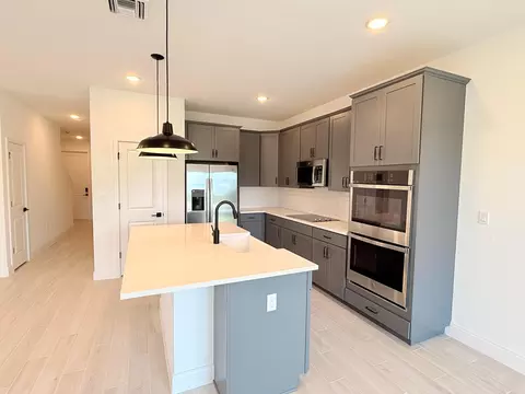 Kitchen - 121 SE Birch Ter, Stuart, FL 34997 photo 3 of 5