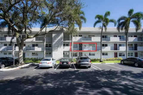 8305 NW 61st St #C211, Tamarac, FL 33321