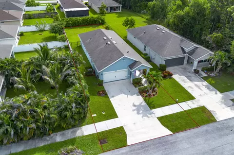 View/Area - 5557 SE Isabelita Ave, Stuart, FL 34997 photo 2 of 5