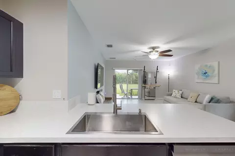 Kitchen - 5557 SE Isabelita Ave, Stuart, FL 34997 photo 6 of 7