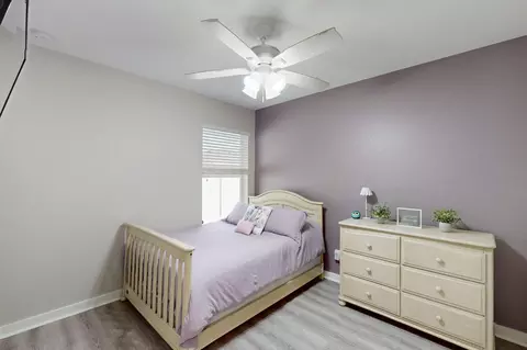 Bedroom - 5557 SE Isabelita Ave, Stuart, FL 34997 photo 5 of 8