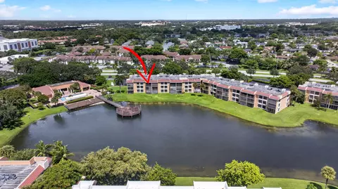 5626 Coral Lake Dr #302, Margate, FL 33063