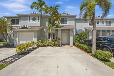 4441 SW 11th Pl, Deerfield Beach, FL 33442