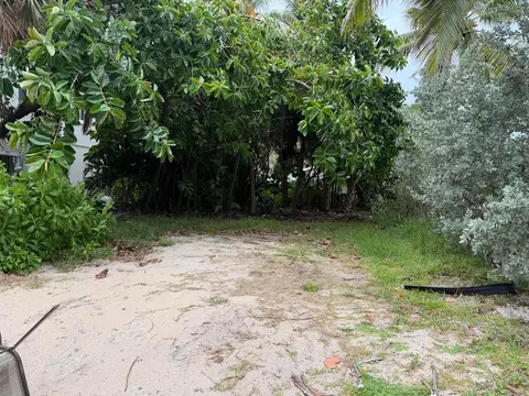 308 Balboa St, Hollywood, FL 33019