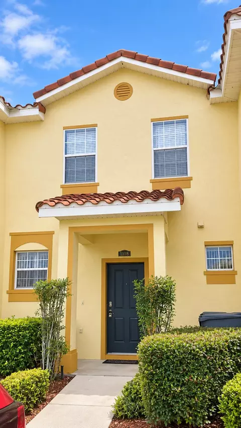 612 Monroe Cir, Davenport, FL 33896
