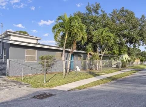 800 NW 16th Ave #1-2, Fort Lauderdale, FL 33311