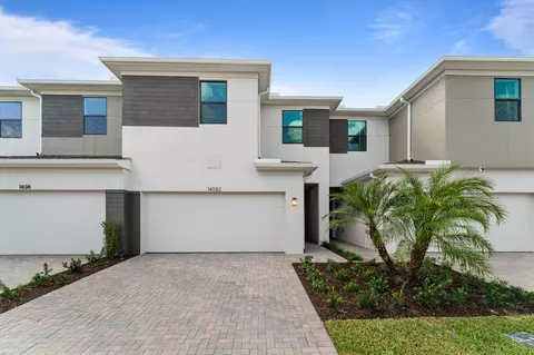 9886 SW Torquay Dr, Port Saint Lucie, FL 34987