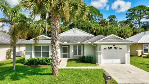 14124 Aguila Ave, Fort Pierce, FL 34951