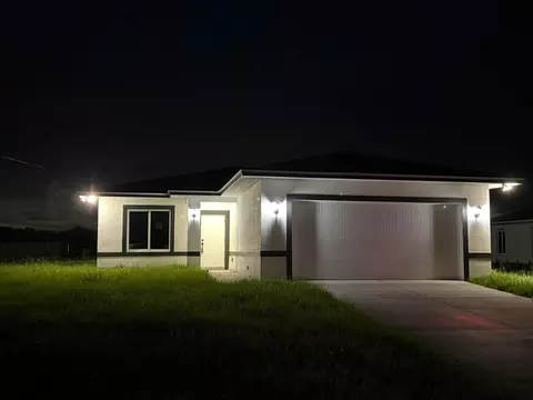 1021 Chaplin Ave, Lehigh Acres, FL 33971