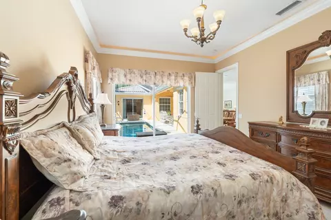 Bedroom - 3723 Community Dr, Jupiter, FL 33458 photo 2 of 6