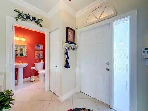 Entry Way - 13 Swallow Dr, Boynton Beach, FL 33436 photo 1 of 2
