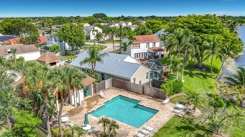 View/Area - 13 Swallow Dr, Boynton Beach, FL 33436 photo 5 of 5