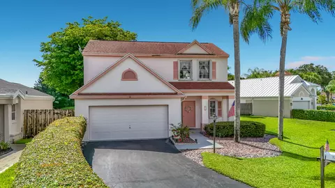 Exterior - 13 Swallow Dr, Boynton Beach, FL 33436 photo 1 of 5