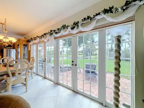 Dining - 13 Swallow Dr, Boynton Beach, FL 33436 photo 3 of 3