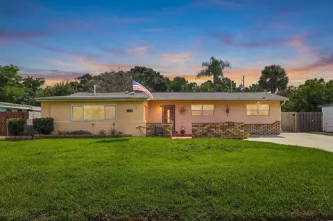 1511 Hedrick Dr, Melbourne, FL 32901
