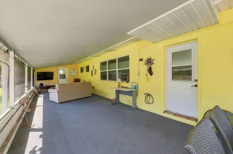 Exterior - 1511 Hedrick Dr, Melbourne, FL 32901 photo 4 of 9