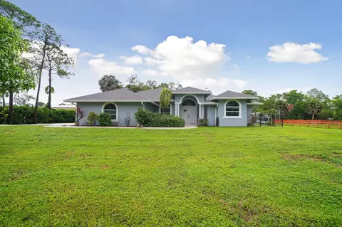 16395 E Hialeah Dr E, The Acreage, FL 33470
