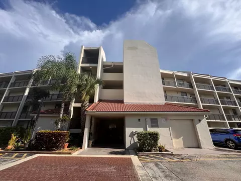 115 Lake Emerald Dr #410, Oakland Park, FL 33309