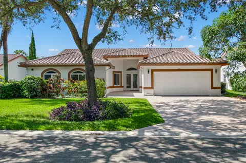 10144 NW 23rd Ct, Coral Springs, FL 33065