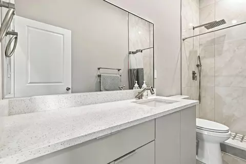 Bath - 15306 NW 270th St, Okeechobee, FL 34972 photo 3 of 3
