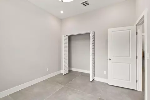 Bedroom - 15306 NW 270th St, Okeechobee, FL 34972 photo 7 of 7