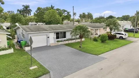 2294 NW 81st Ter, Sunrise, FL 33322