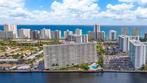 3200 NE 36th St #1015, Fort Lauderdale, FL 33308