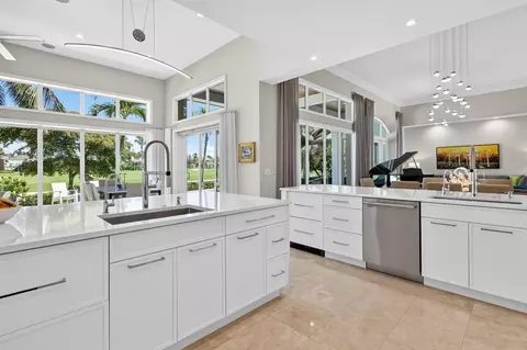 Kitchen - 7037 SE Harbor Cir, Stuart, FL 34996 photo 1 of 7