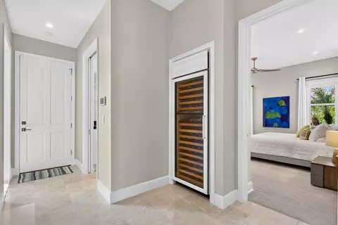 Entry Way - 7037 SE Harbor Cir, Stuart, FL 34996 photo 3 of 3