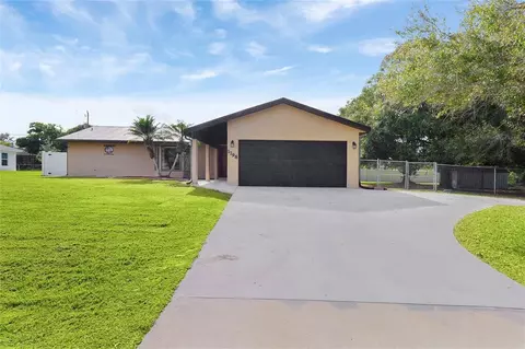 1798 SW Del Rio Blvd, Port Saint Lucie, FL 34953