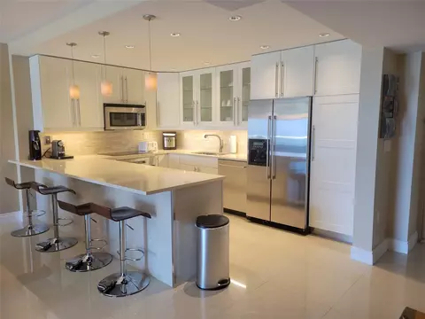 19370 Collins Ave #1218, Sunny Isles Beach, FL 33160