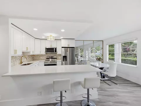 1025 Ventnor H E #1025, Deerfield Beach, FL 33442