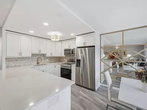 1025 Ventnor H E #1025, Deerfield Beach, FL 33442