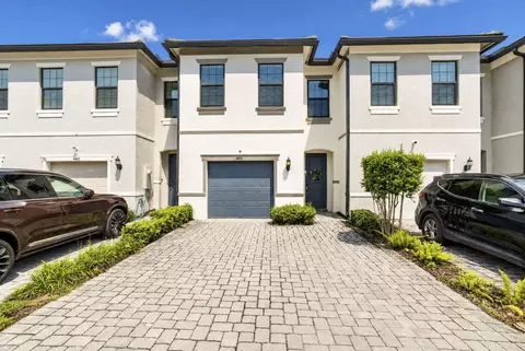 4416 Appleton Cir E, Oakland Park, FL 33309
