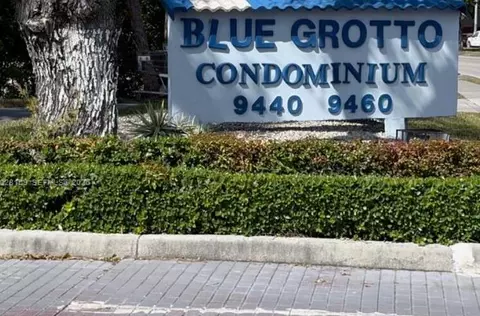 9460 Fontainebleau Blvd #324, Miami, FL 33172