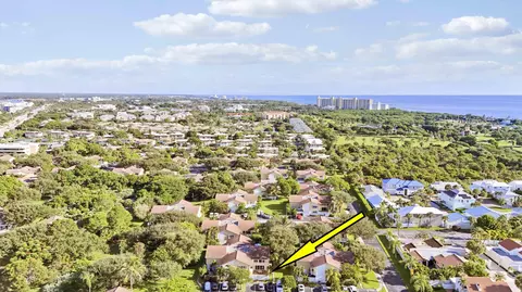 View/Area - 232 Seabreeze Cir, Jupiter, FL 33477 photo 3 of 6