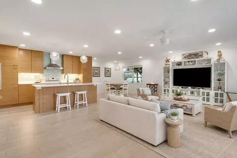 Other - 232 Seabreeze Cir, Jupiter, FL 33477 photo 2 of 6