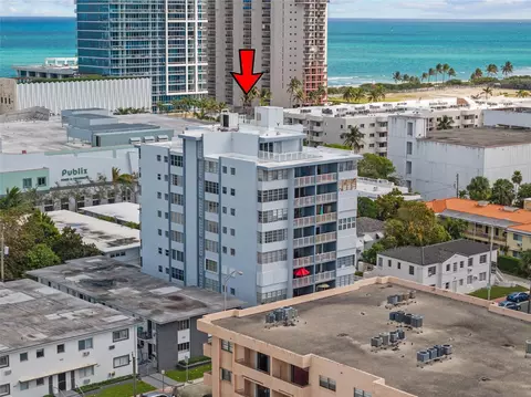 6855 Abbott Ave #201, Miami Beach, FL 33141