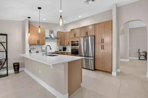 5606 Aspen Ridge Cir, Delray Beach, FL 33484