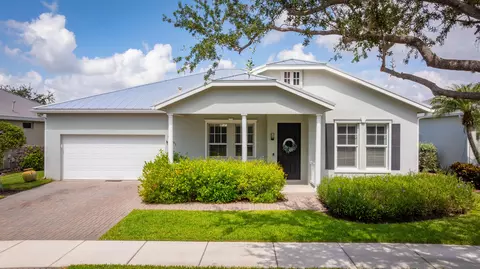 10691 SW Waterway Ln, Port Saint Lucie, FL 34987