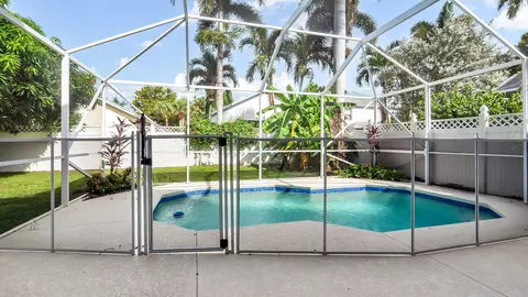 Exterior - 241 Clocktower Dr, Jupiter, FL 33458 photo 7 of 15